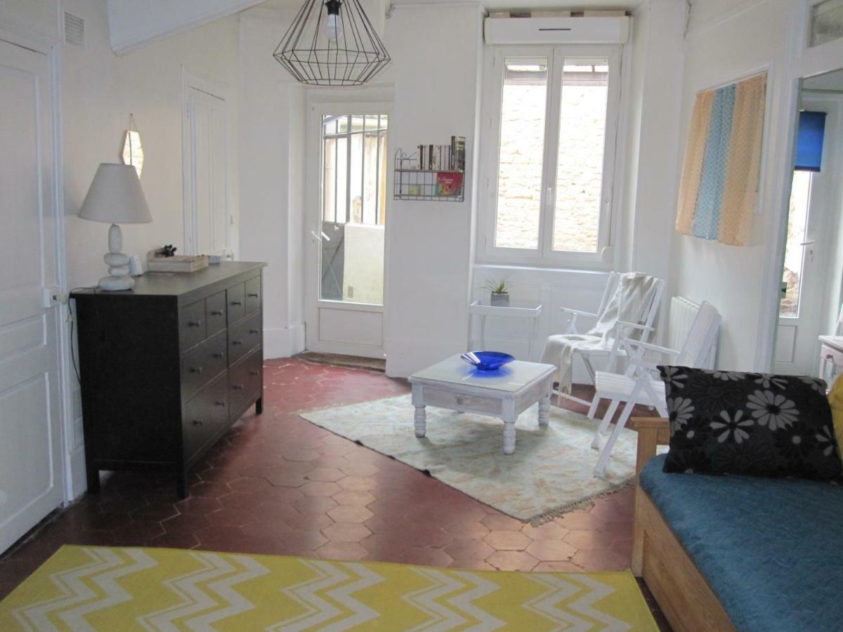 Gite De La Madeleine 80 M2 Tournus Esterno foto